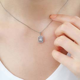 0,24 ct Pırlanta Baget Kolye