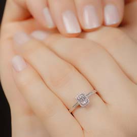 0,13 ct Pırlanta Baget Yüzük